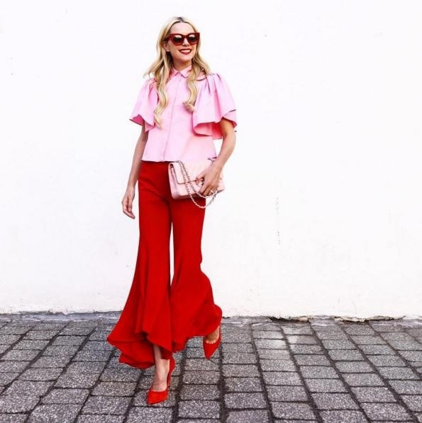 1001 cach mac mau do khien chang do guc ngay tuc thi