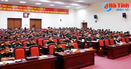 dang uy quan su tinh quan triet trien khai nghi quyet trung uong 5