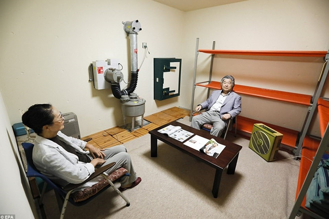 chum anh nguoi nhat do xo di xay ham tru an hat nhan