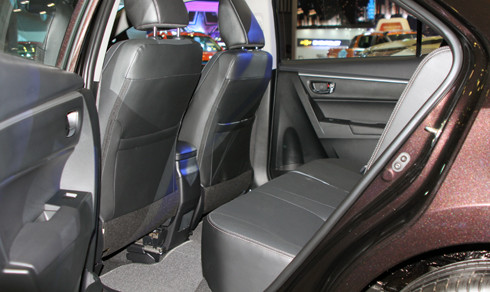 corolla altis 2017 sedan nang cap trinh lang viet nam