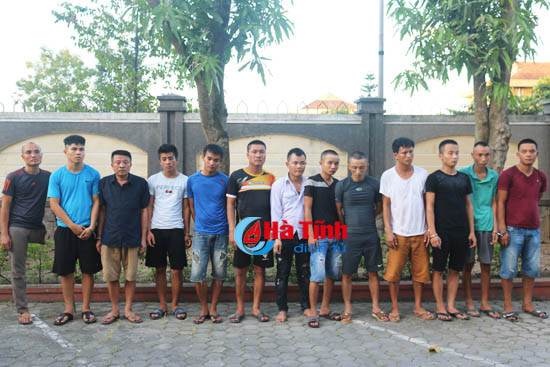 pha o bac trong choi canh ca giua dong hot gon 18 doi tuong