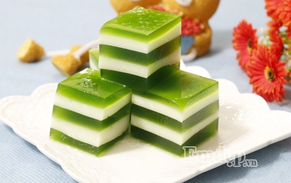 chieu oi buc lam thach sua dua tra xanh ngot mat thuong thuc thoi