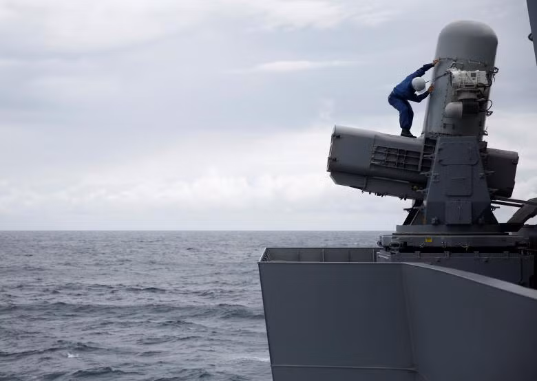 Khám phá cuộc sống thủy thủ trên chiến hạm lớn nhất Nhật Bản