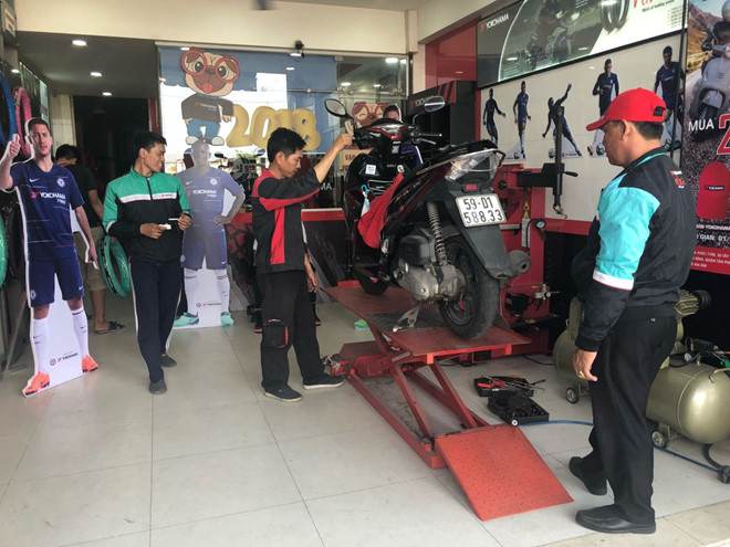 3 lưu ý giúp xe tay ga không chết máy mùa mưa