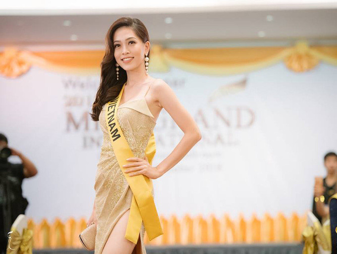 Á hậu Phương Nga công bố trang phục dân tộc tại Miss Grand International