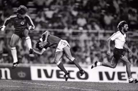 11 pha phạm lỗi ghê rợn nhất làng túc cầu