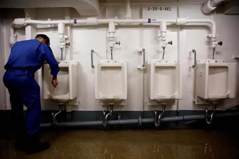 Khám phá cuộc sống thủy thủ trên chiến hạm lớn nhất Nhật Bản