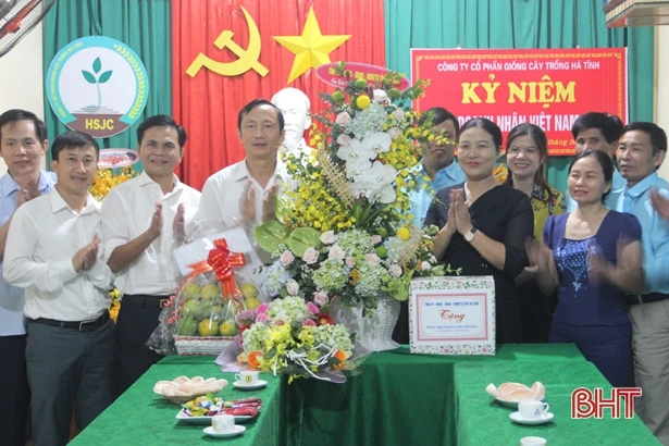 Doanh nhân Hà Tĩnh xứng đáng là “người lính xung kích” thời bình