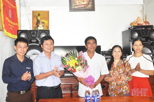 Doanh nhân Hà Tĩnh xứng đáng là “người lính xung kích” thời bình