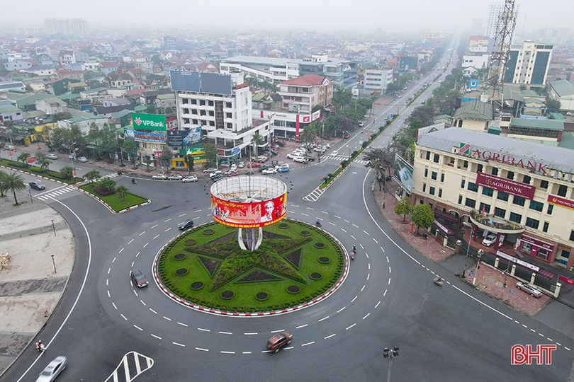 Phố phường Thành Sen bình yên sớm đầu năm mới