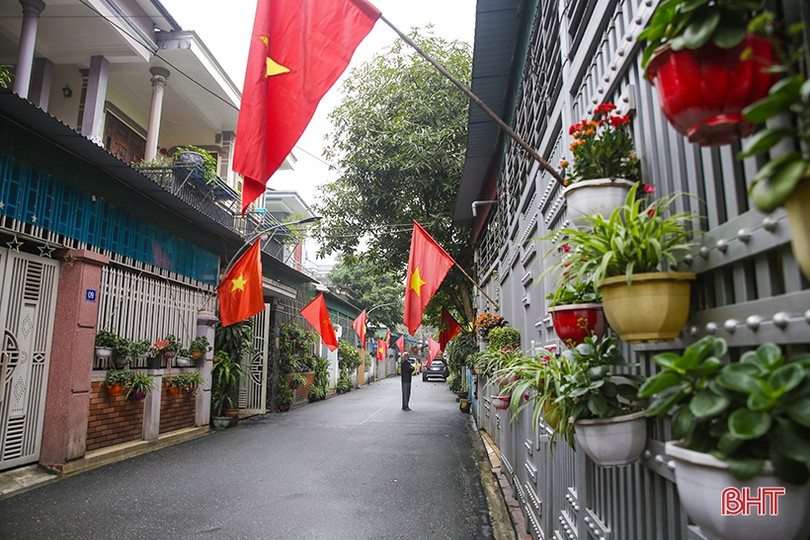 Phố phường Thành Sen bình yên sớm đầu năm mới