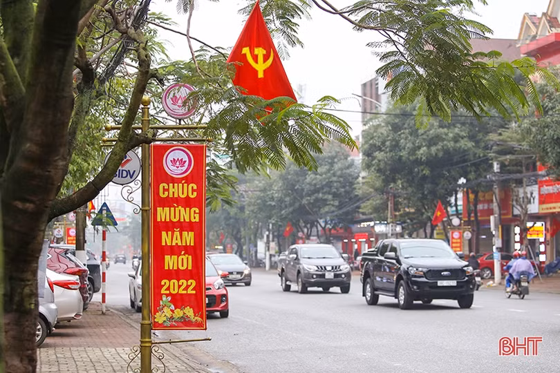 Phố phường Thành Sen bình yên sớm đầu năm mới