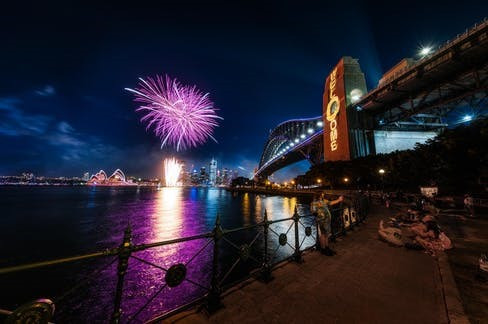 Sydney bắn pháo hoa đón năm mới 2022