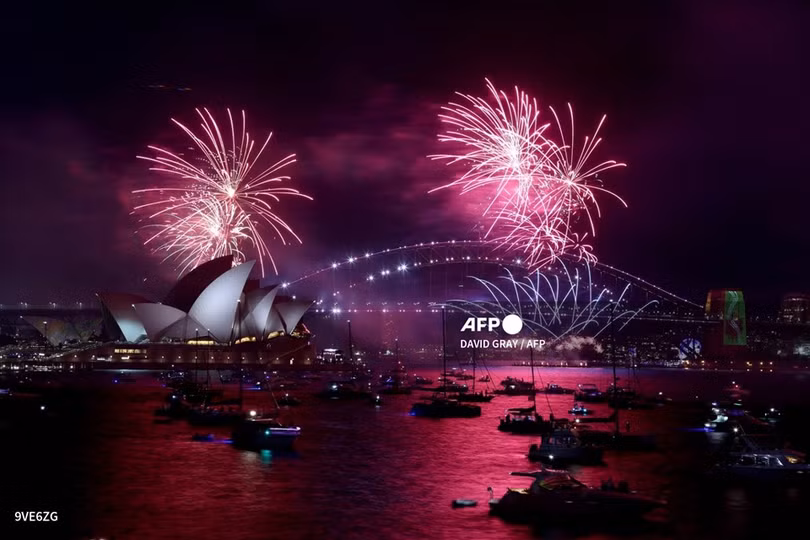 Sydney bắn pháo hoa đón năm mới 2022