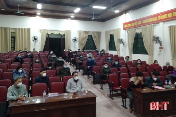 Tập trung truy vết, cách ly y tế tạm thời các thôn ở xã Thạch Kim