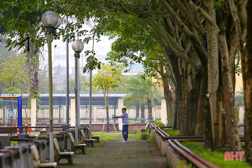 Phố phường Thành Sen bình yên sớm đầu năm mới