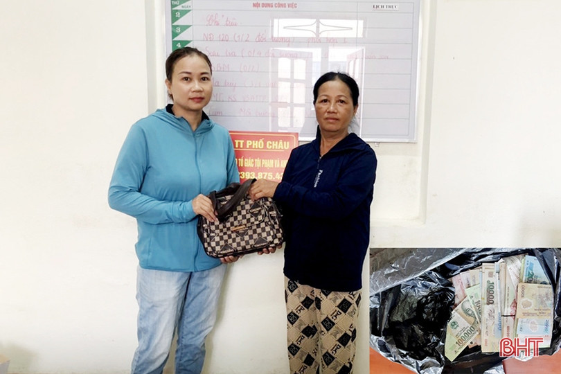 Nhặt được hơn 30 triệu đồng, người phụ nữ phối hợp công an tìm người trả lại