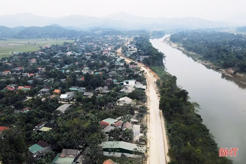 Bộ GTVT trả lời kiến nghị của cử tri Hà Tĩnh về nâng cấp các tuyến quốc lộ 12C, 8A