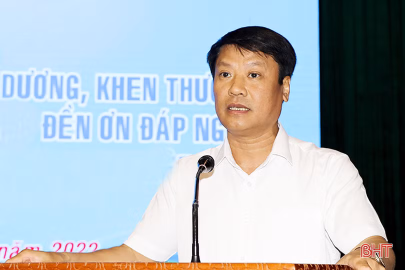 Các địa phương biểu dương, khen thưởng người có công tiêu biểu