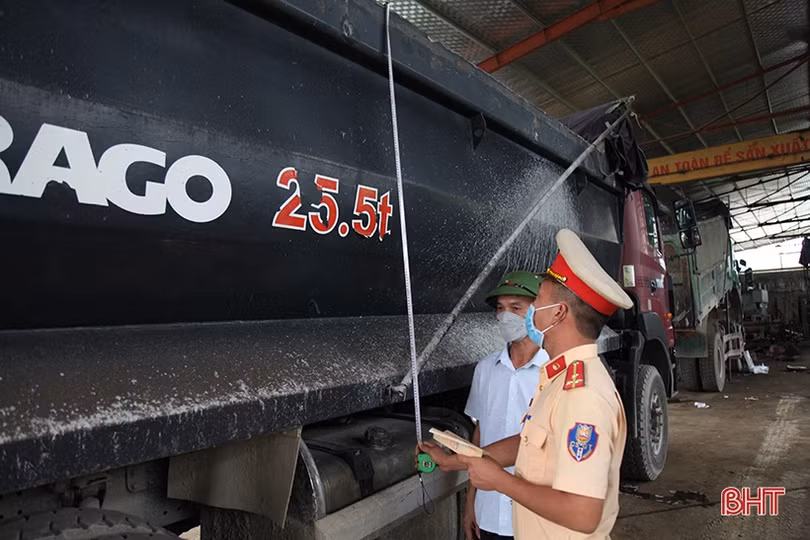 Hà Tĩnh quyết liệt xử lý vấn nạn xe chở quá khổ, quá tải