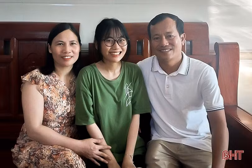 Thủ khoa khối B00 ở Hà Tĩnh vươn tới ước mơ khoác blouse trắng