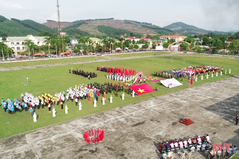 Khai mạc Đại hội Thể dục thể thao huyện Vũ Quang lần thứ V