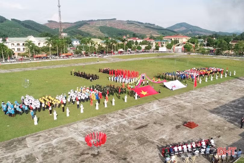 Khai mạc Đại hội Thể dục thể thao huyện Vũ Quang lần thứ V