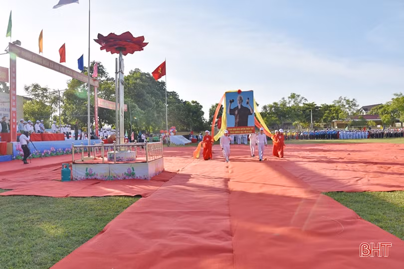 Khai mạc Đại hội thể dục thể thao huyện Lộc Hà lần thứ IV