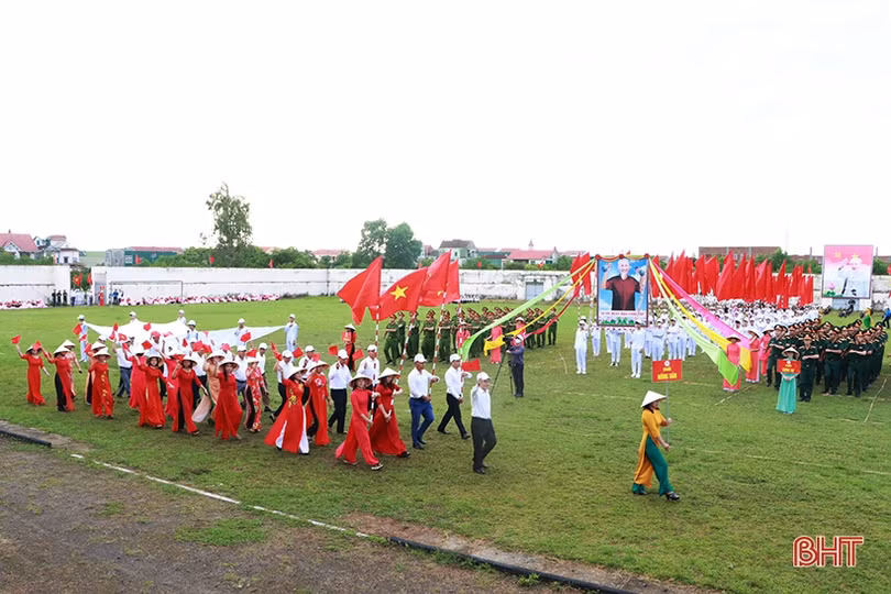 Khai mạc Đại hội TDTT huyện Cẩm Xuyên lần thứ IX