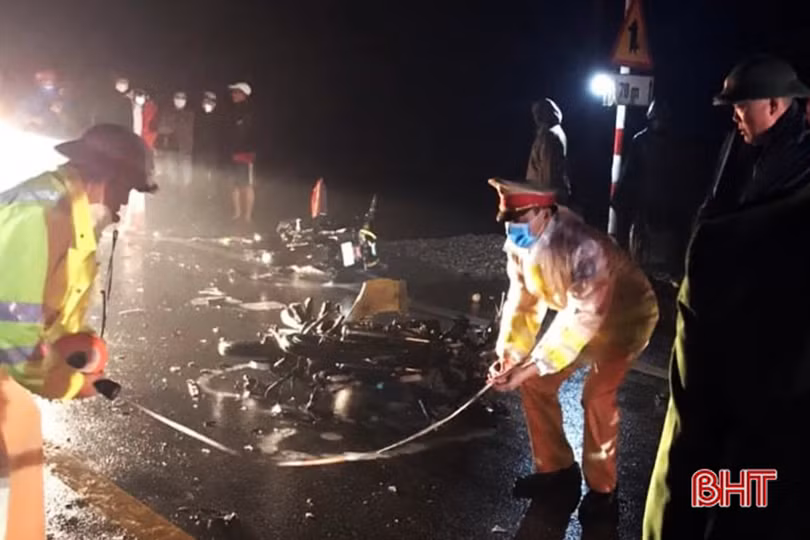 Vì sao trên đường ven biển đoạn xã Thịnh Lộc hay xảy ra tai nạn nghiêm trọng?