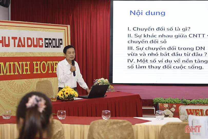 Trang bị kiến thức chuyển đổi số giúp phụ nữ Hà Tĩnh phát triển kinh tế 