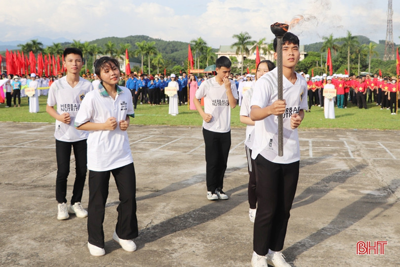 Khai mạc Đại hội Thể dục thể thao huyện Vũ Quang lần thứ V