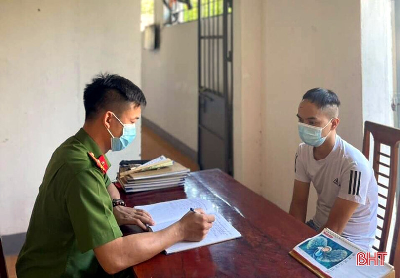 Vận động đối tượng từ Đài Loan về Hà Tĩnh đầu thú