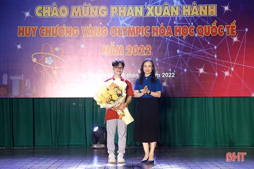 Phan Xuân Hành: Hãy tự tin, quyết tâm theo đuổi niềm đam mê!