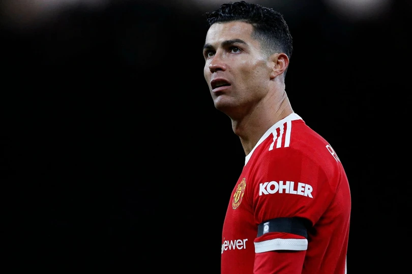 Lý do Ronaldo liên tiếp bị các đội bóng lớn từ chối