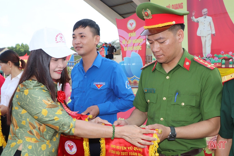 Khai mạc Đại hội Thể dục thể thao huyện Vũ Quang lần thứ V