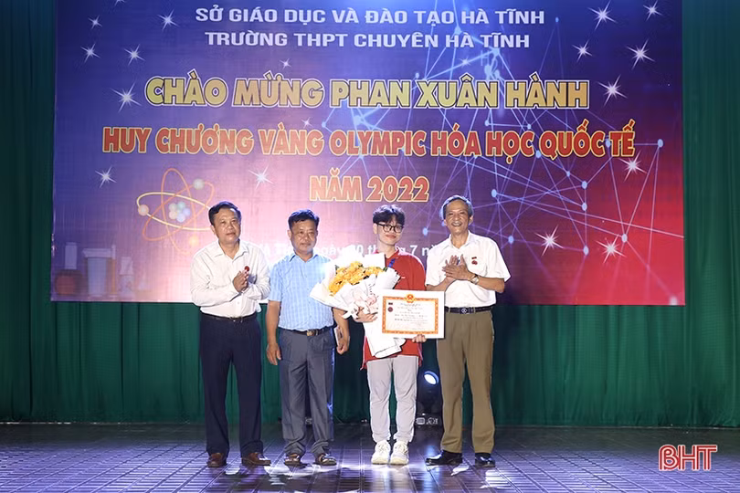 Phan Xuân Hành: Hãy tự tin, quyết tâm theo đuổi niềm đam mê!