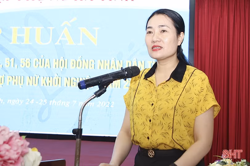 Trang bị kiến thức chuyển đổi số giúp phụ nữ Hà Tĩnh phát triển kinh tế 