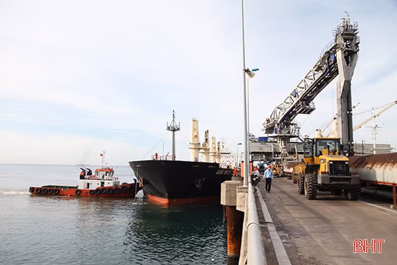 Hà Tĩnh tiếp tục là điểm đến hấp dẫn nhà đầu tư trong và ngoài nước