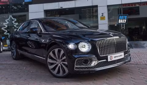 Chi tiết Bentley Flying Spur W12 First Edition hơn 23 tỷ tại Việt Nam