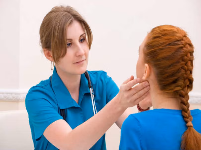 Những nguyên nhân khiến bàn chân lạnh cóng