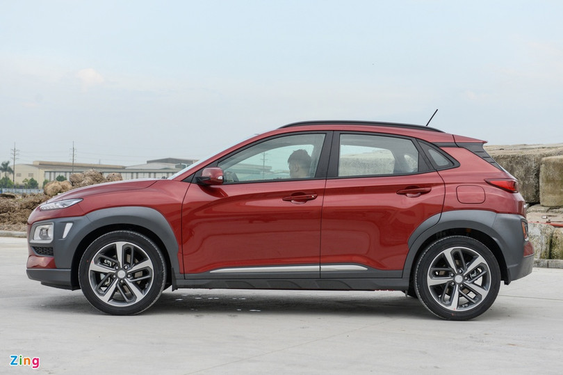 So sánh Peugeot 2008 GT Line và Hyundai Kona 1.6 Turbo