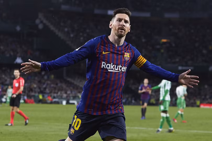 Barca lên kế hoạch “trói chân” Messi