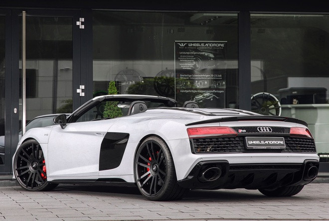 Siêu xe thể thao Audi R8 tăng công suất tới 1.035 mã lực