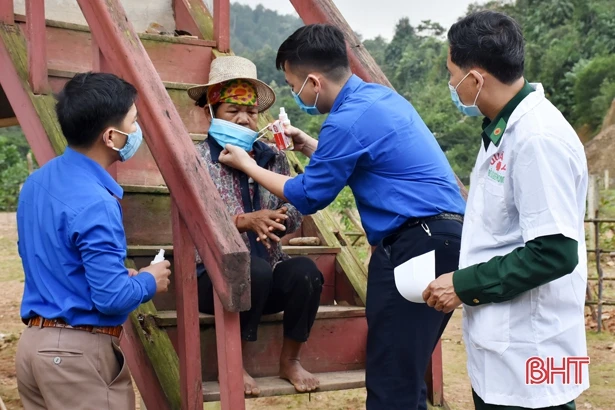 Tuổi trẻ Hà Tĩnh thắp lửa tháng 3