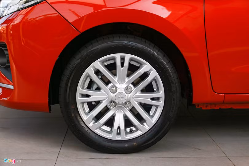 Mitsubishi Attrage 2020 ra mắt tại Việt Nam, giá từ 375 triệu