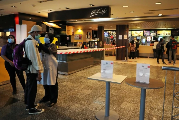 Lệnh phong tỏa toàn quốc trong hai tuần bắt đầu có hiệu lực tại Malaysia