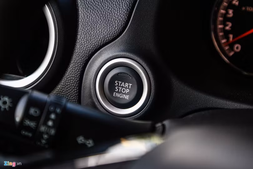 Mitsubishi Attrage 2020 ra mắt tại Việt Nam, giá từ 375 triệu