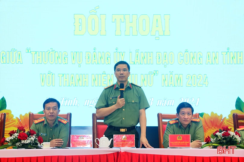 Lãnh đạo Công an tỉnh chủ trì đối thoại.