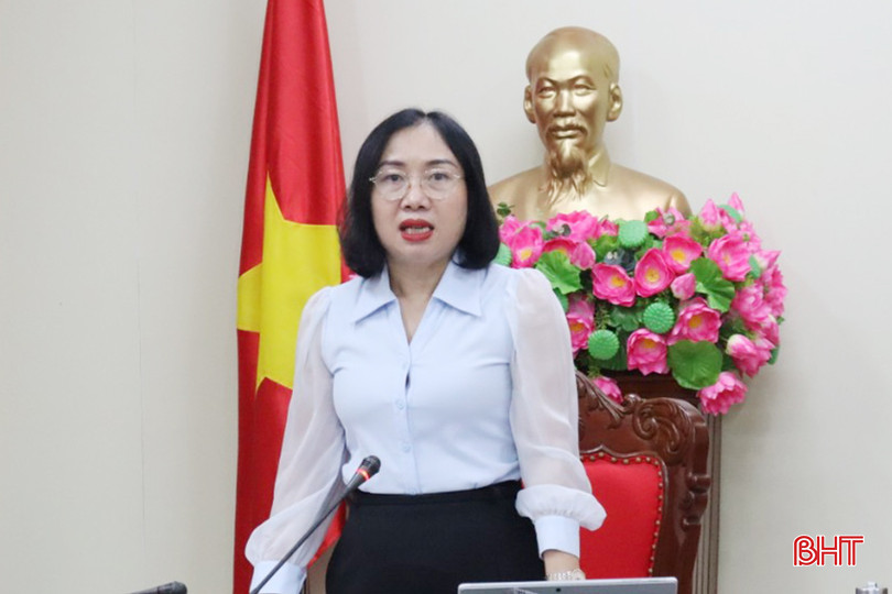 Trưởng ban Kinh tế - Ngân sách HĐND tỉnh Nguyễn Thị Thúy Nga kết luận cuộc làm việc. z5580024034400_6a9070ed12e012e989e8cf7a47eda6e0 copy.jpg